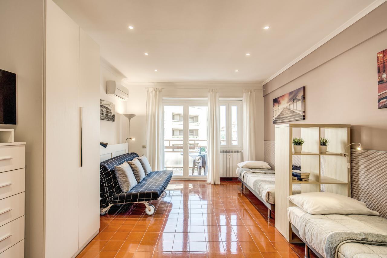 Rome4Guest Ostia 2 Apartment ภายนอก รูปภาพ